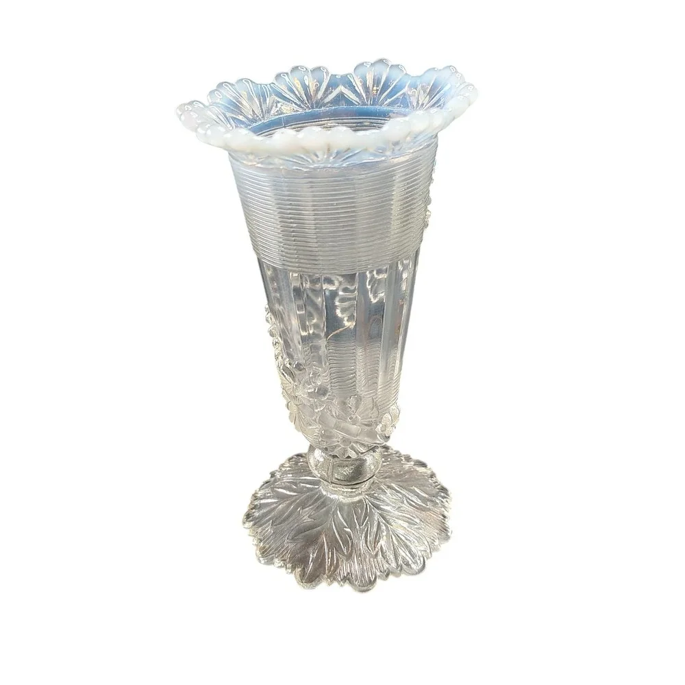 Northwood Opalescent Fluted Scrolls with Vine Bud Vase‎